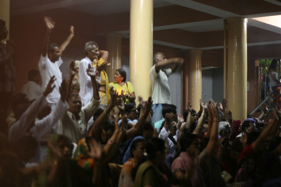 esh, Ganga Aarti