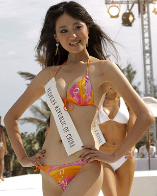 16b-zhang-zilin-cina-miss-mondo-2007-02