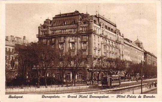fovarosi.blog.hu: Dunapalota-Ritz-1918-Egykor.hu