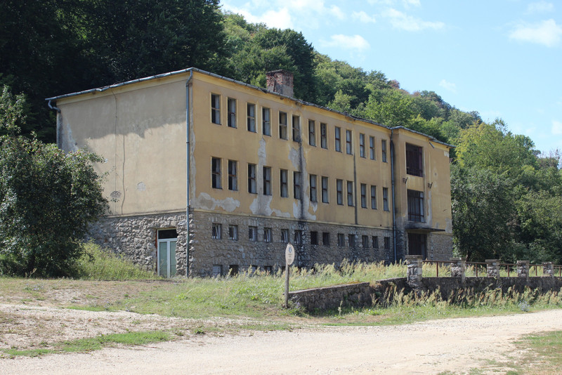 Az Esztramos egykori kőbányája, 2018. Fotó: kektura.blog.hu