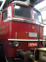 E093