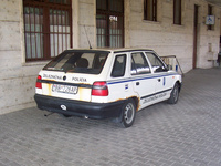 E122
