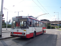E123