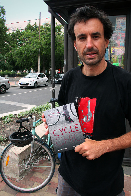 A Cycle Chic könyv nyertese...