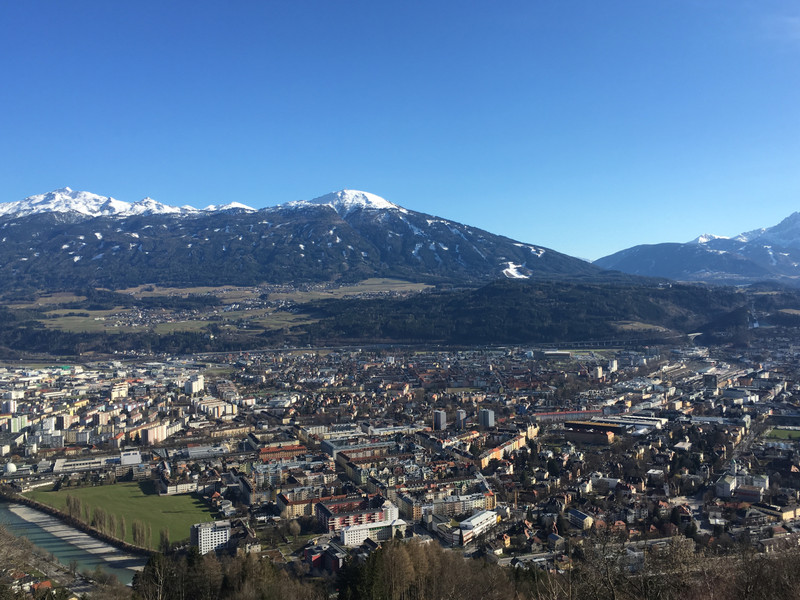 Innsbruck a Hungerburgról