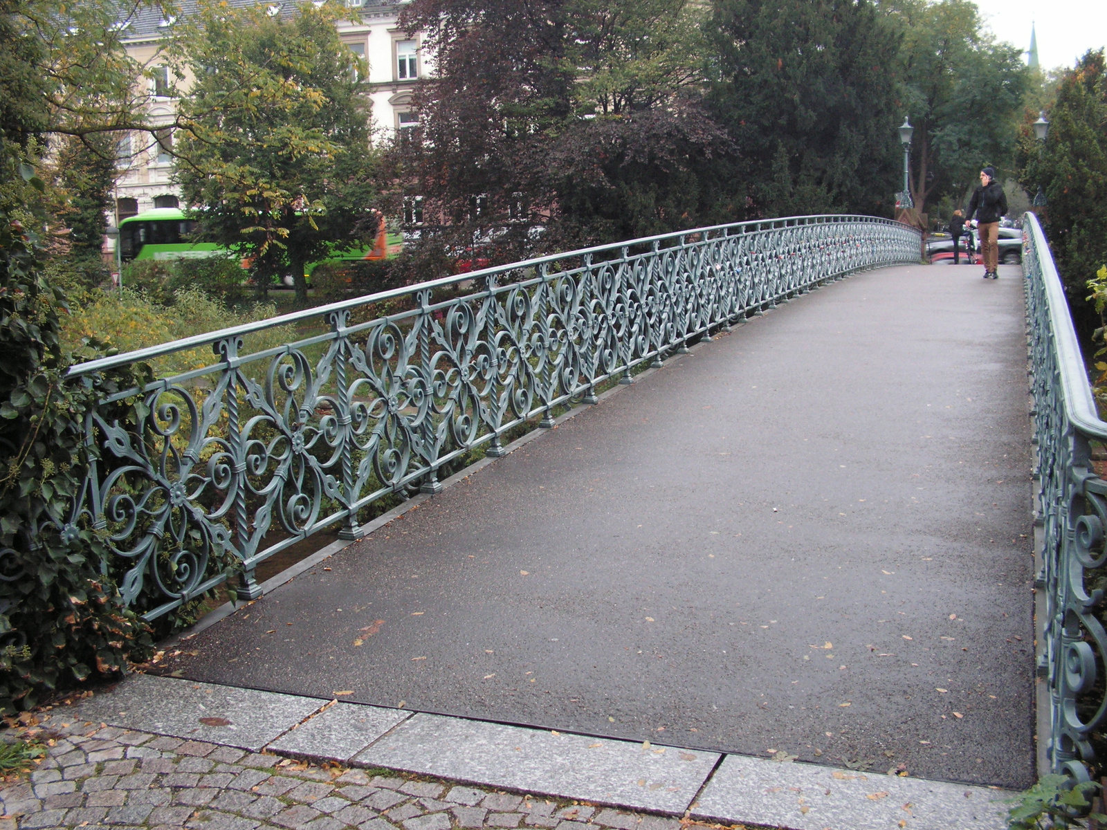 Freiburg im Breisgau, híd a Dreisam folyó felett, SzG3