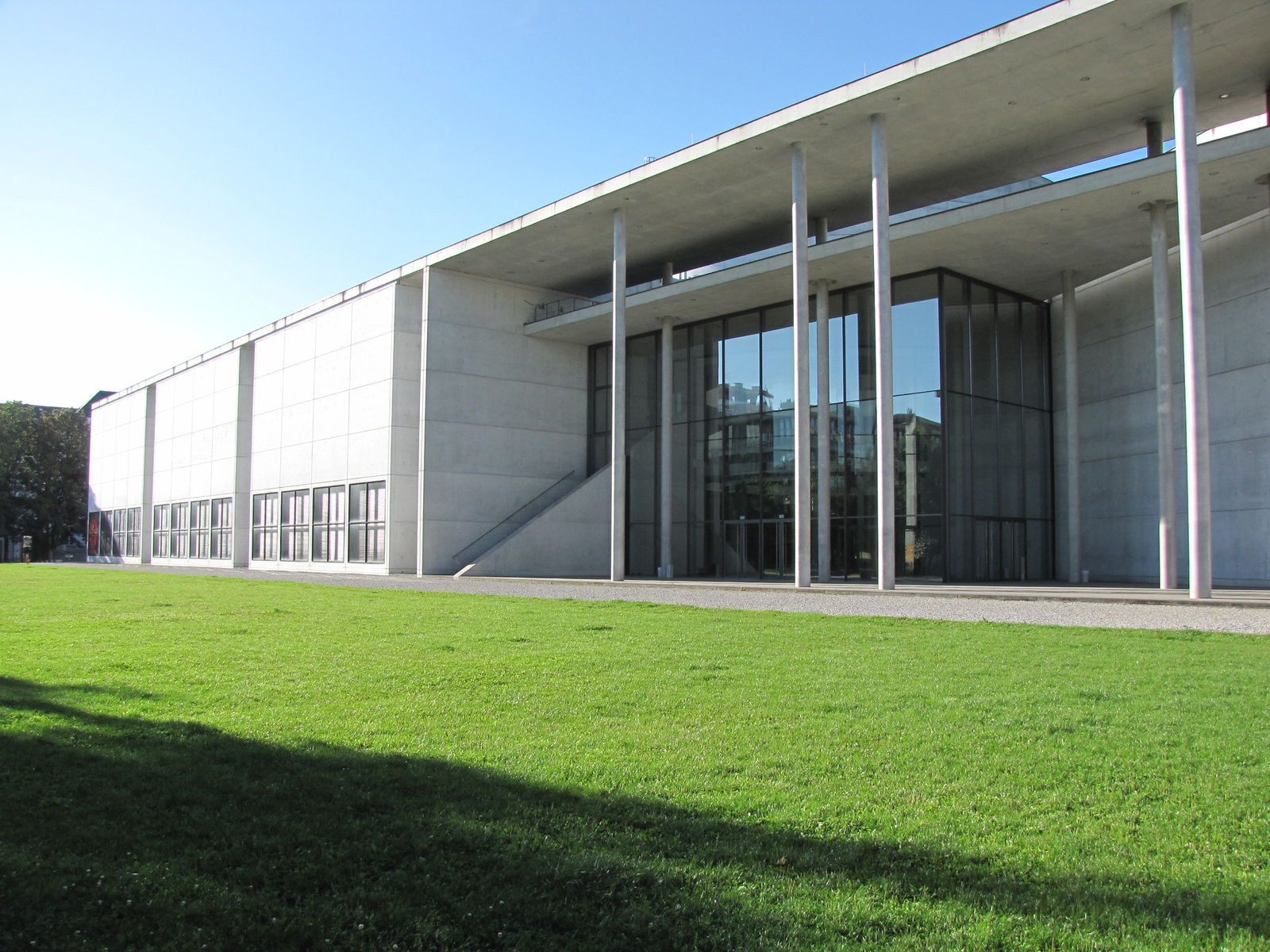 München, Múzeum negyed, Pinakothek der Moderne, SzG3