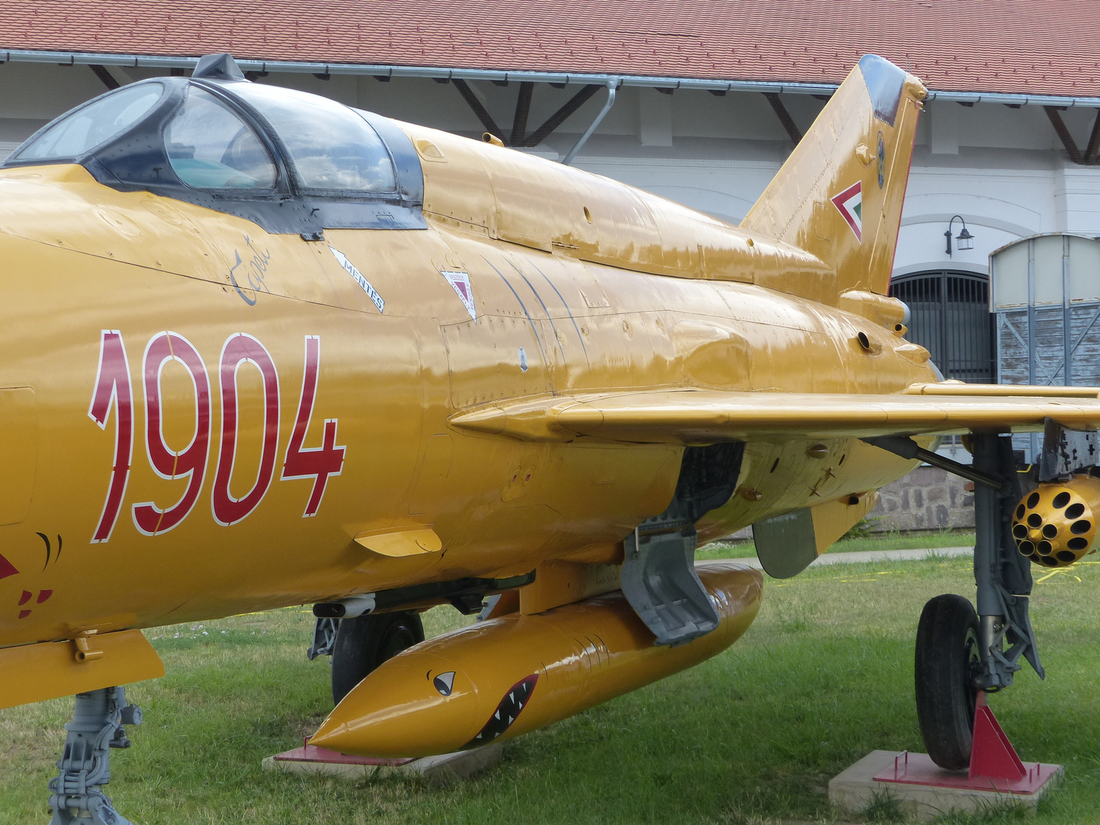 Szolnok, Rep Tár, MIG-21BISZ 75 AP, SzG3