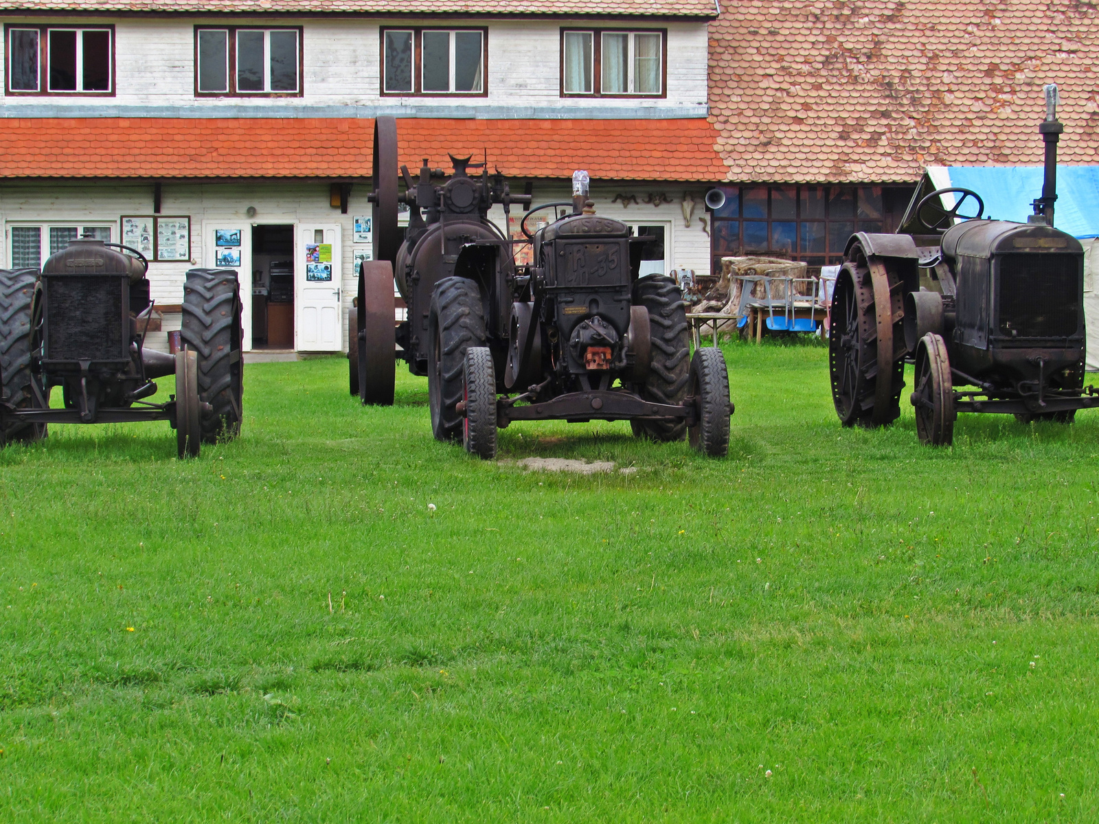 traktorok