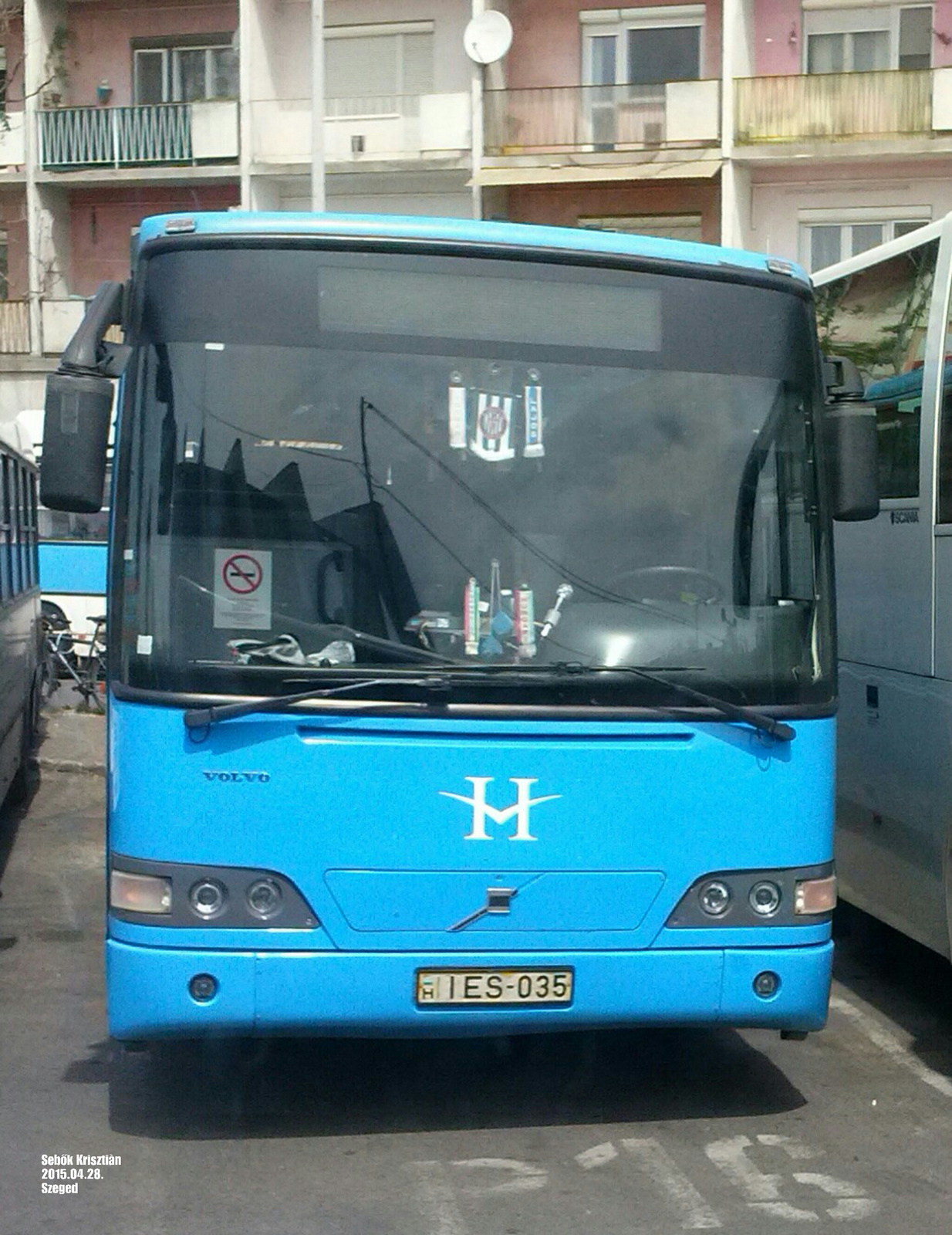 Volvo B10B IES-035 2015.04.28. Szeged Mars tér