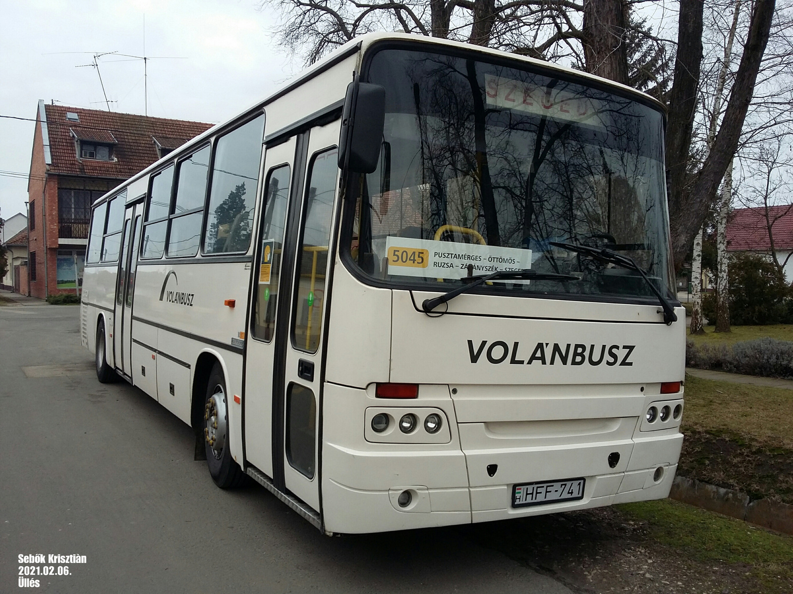 Ikarus C56 HFF-741 2021.02.06. Üllés Szabadsàg tér.