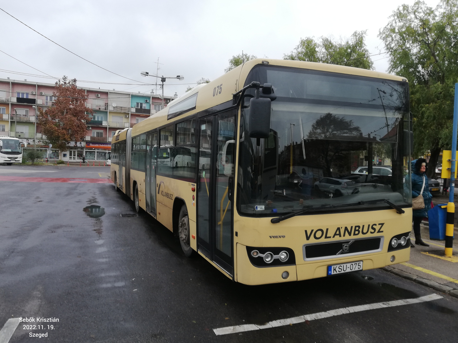 Volvo 7700A KSU-075 Szeged, Mars tér 2022.11.19.