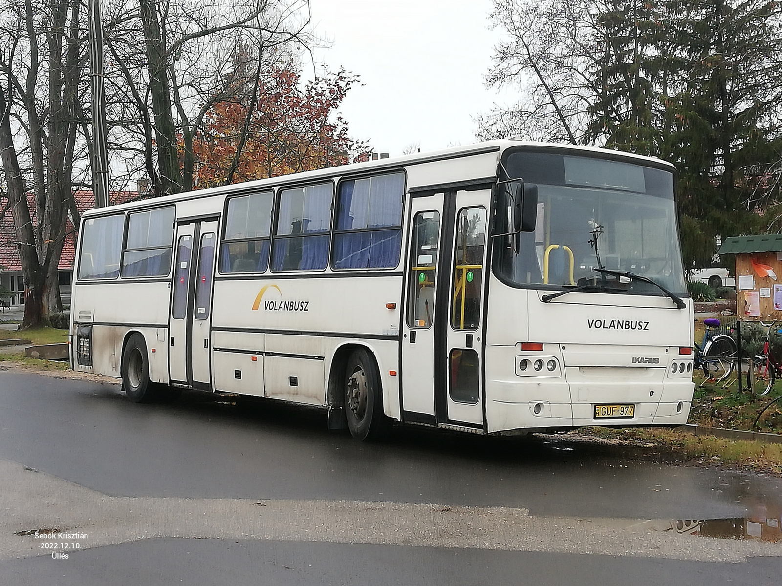 Ikarus C56 GUF-977 Üllés, Szabadság tér 2022.12.10.