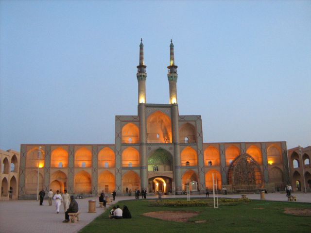 Yazd - Az Amir Chaqmagh takiyeh (díszes homlokzat)