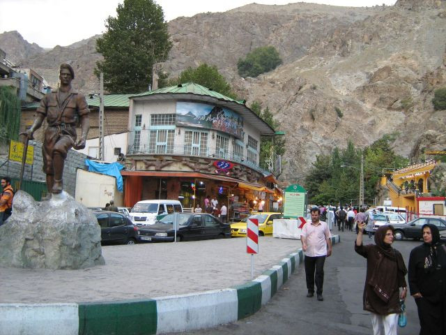 Teherán - Sarband Square, Darband