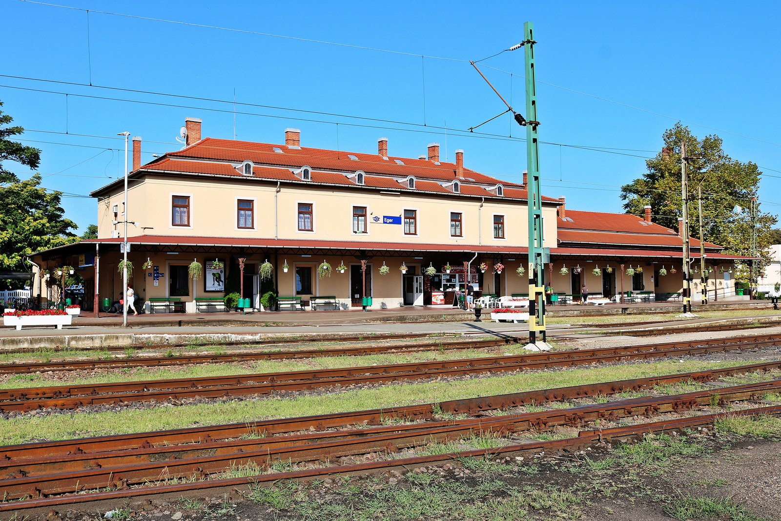 001 Eger