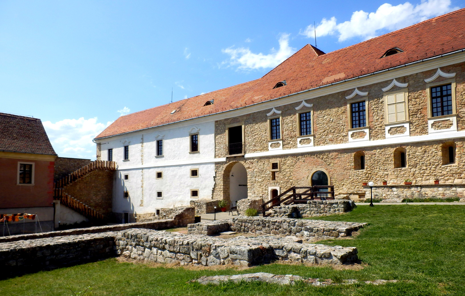 Pécsváradi kolostor