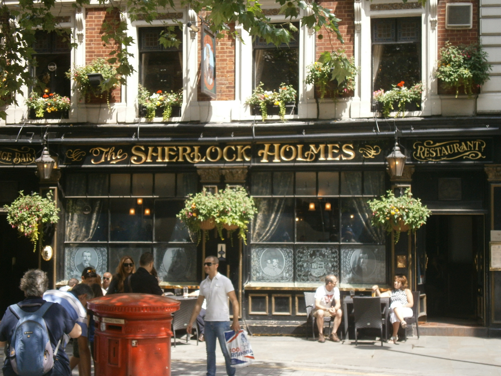 D3 The Sherlock Holmes Pub, London