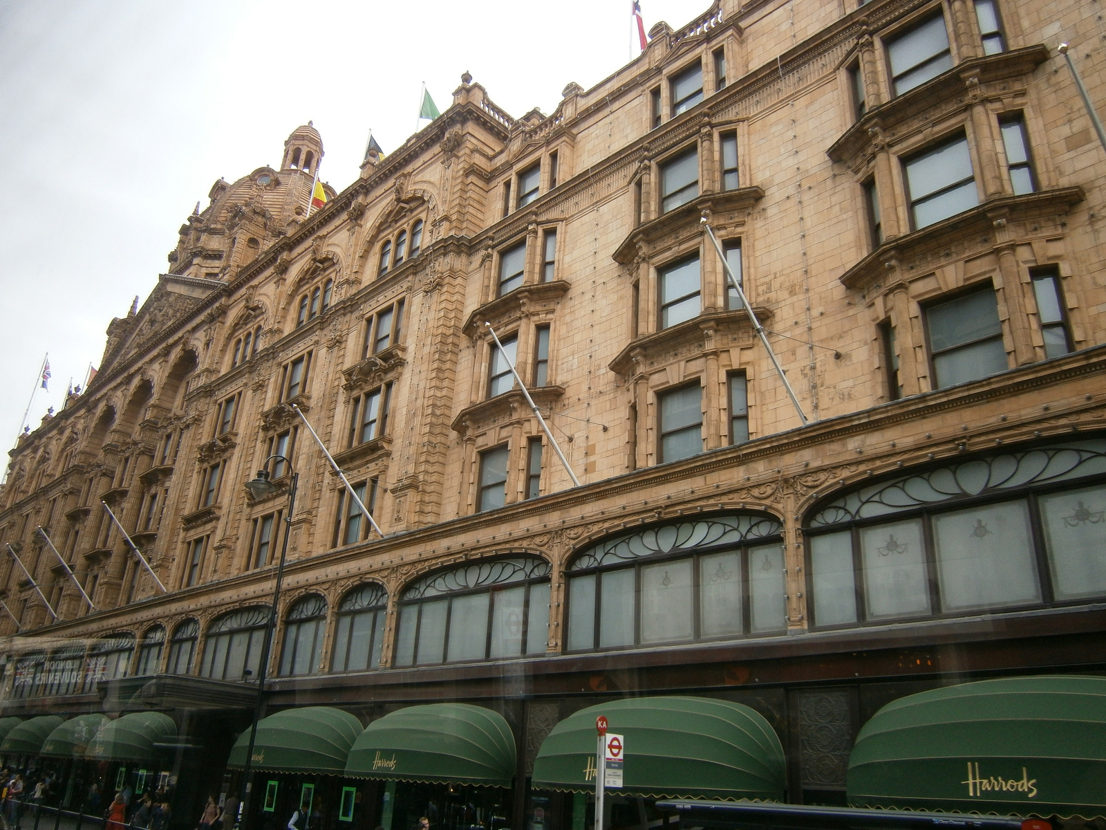 D4 the Harrods department store, London