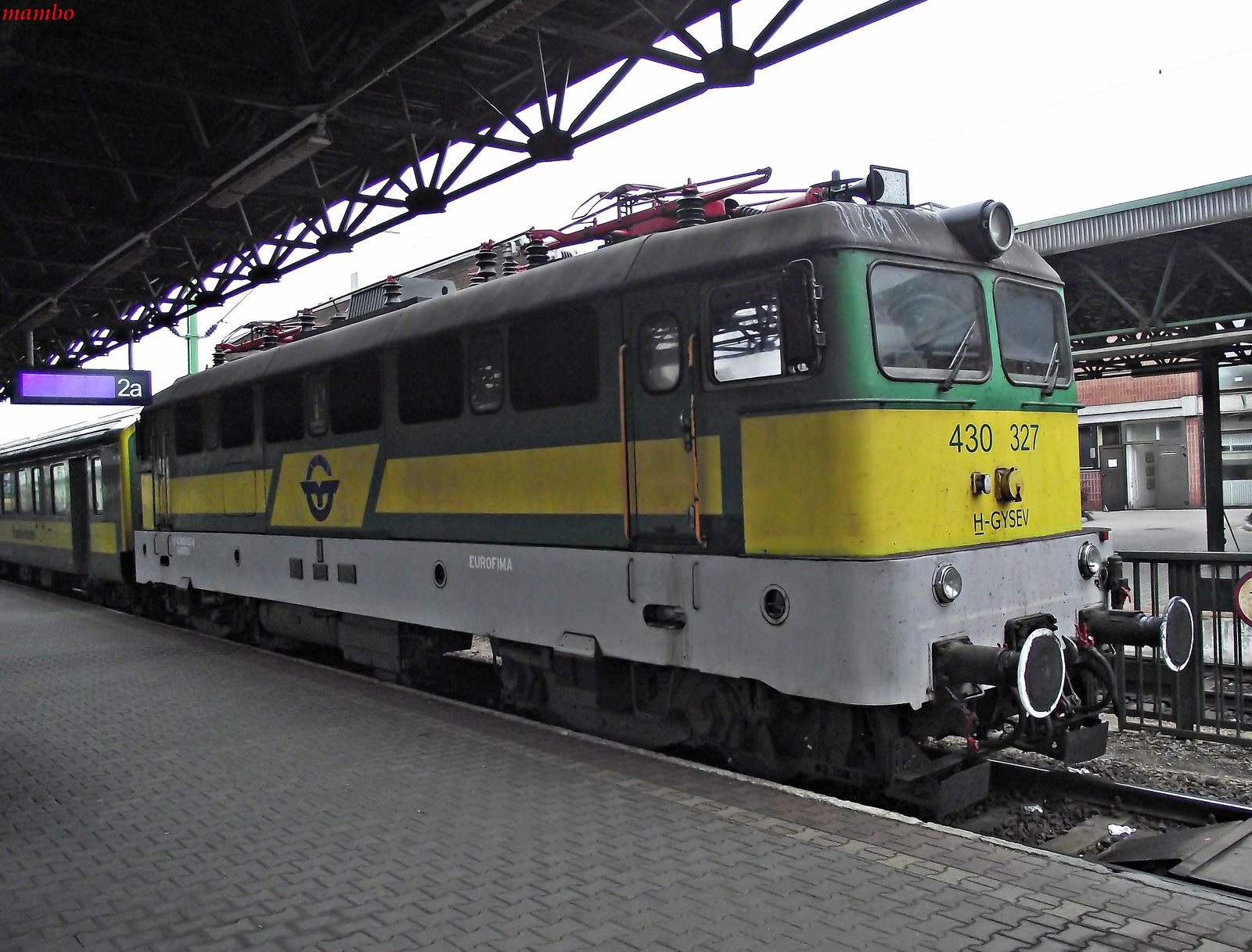 327 Szili a Soproni állomáson