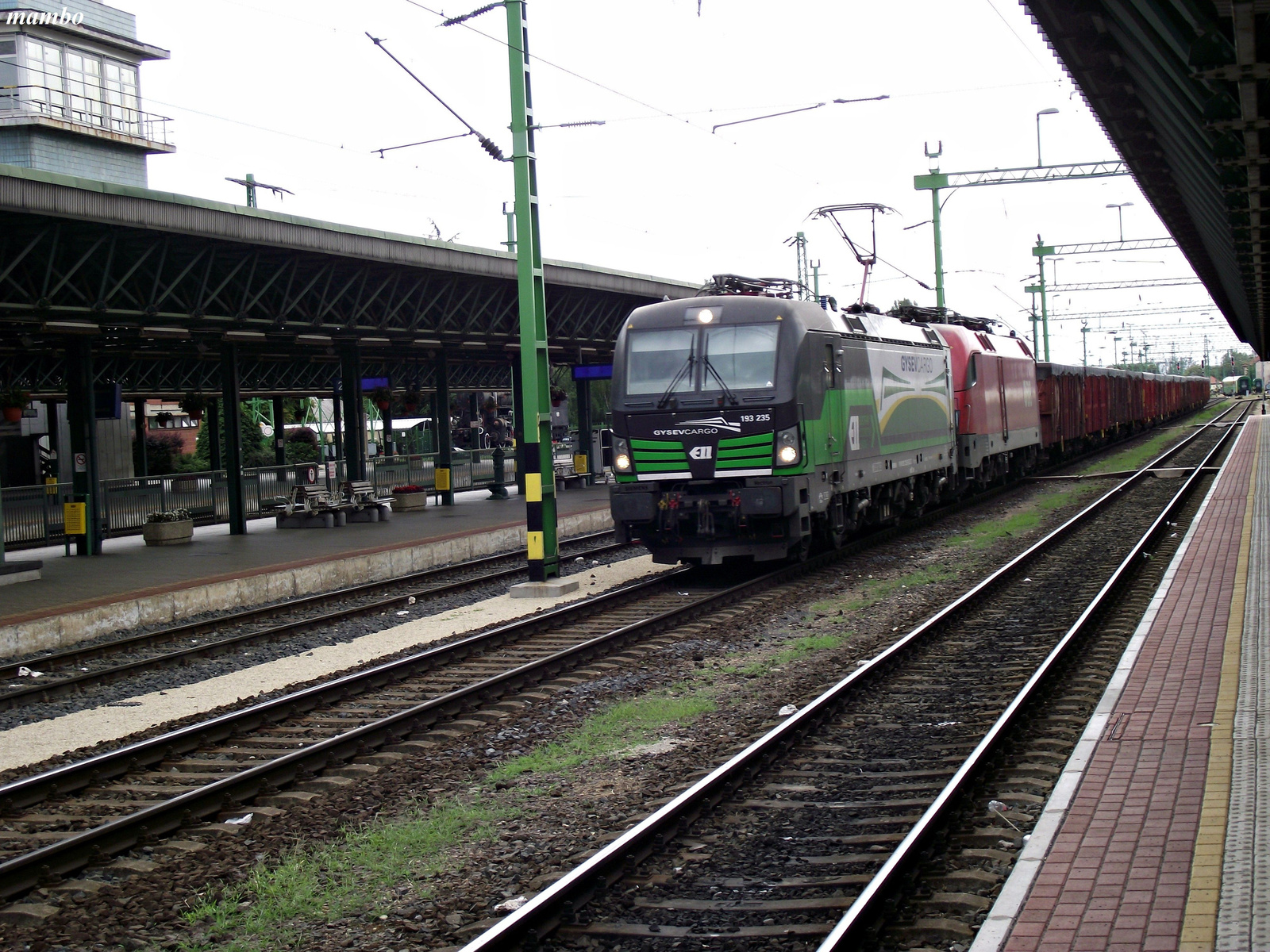 Terhelve duplán.Soproni állomás 2017.0715.