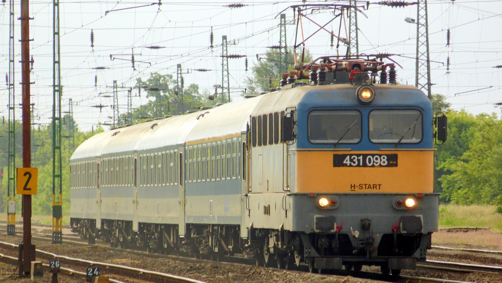 431 098 (Szili)