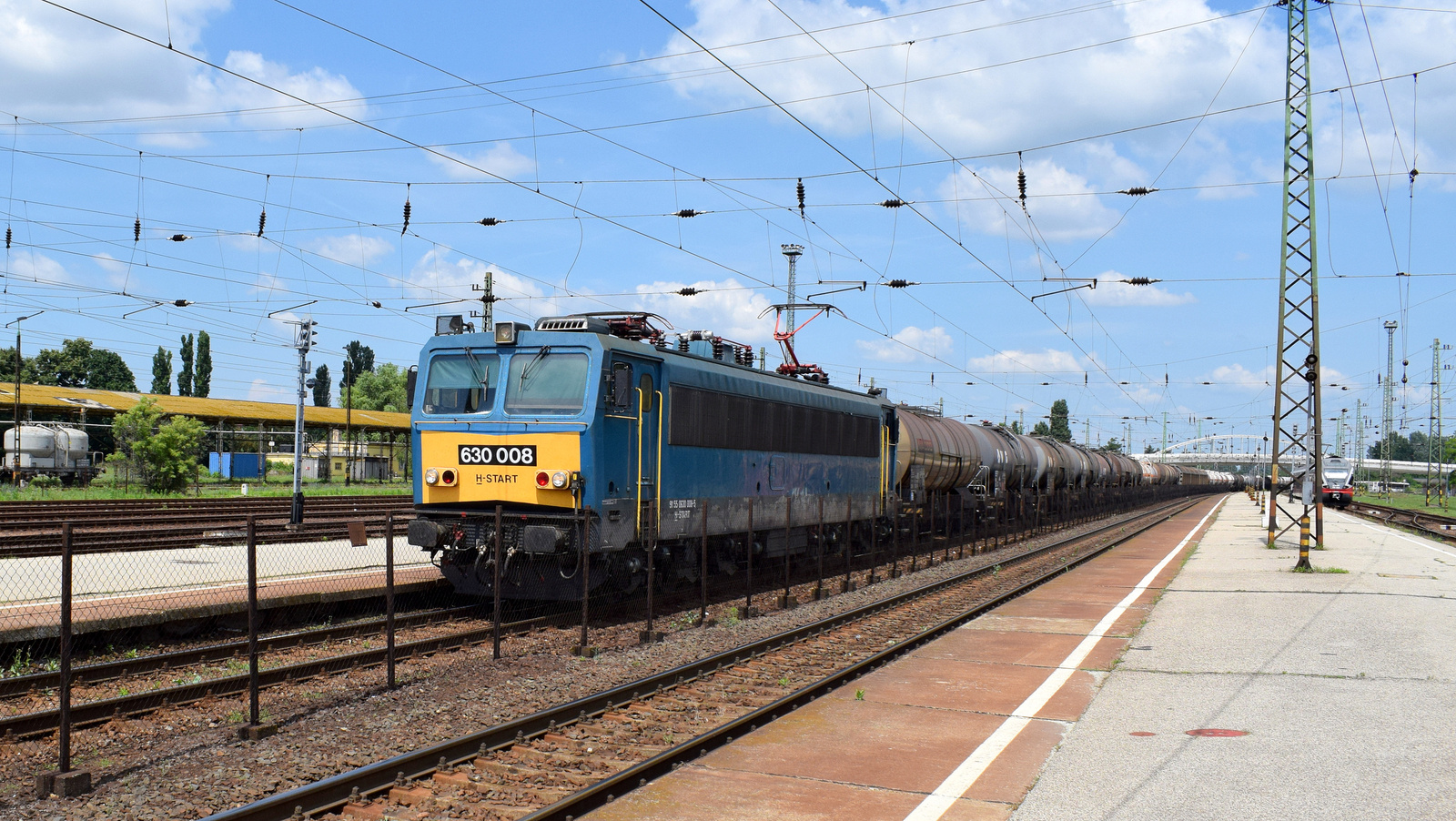 630 008 (Gigant)