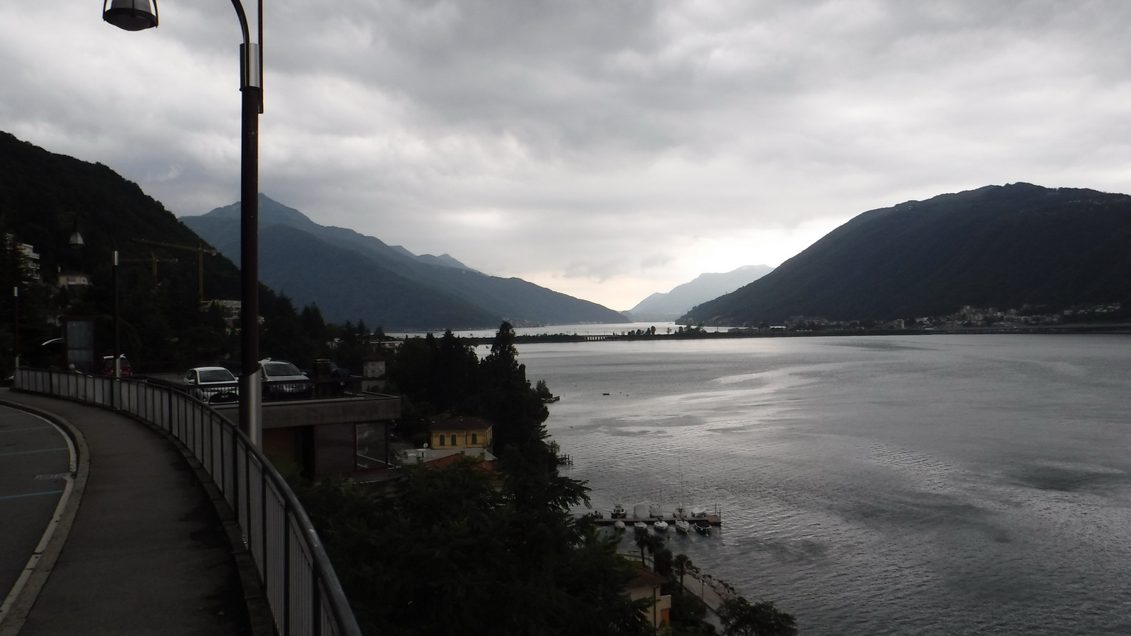 Meride töltés/Lugano-tó/