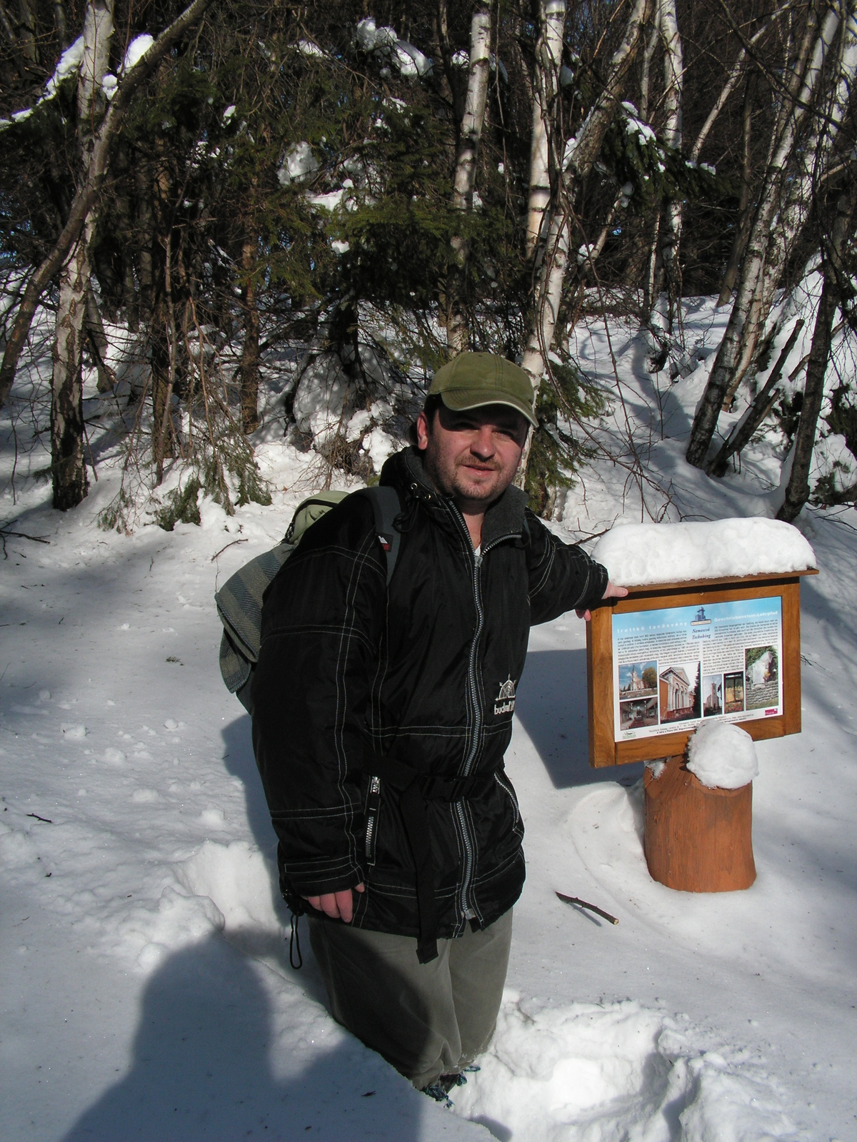26 Nemescsó táblánál 55cm-es hóban az Írott-kő oldalában