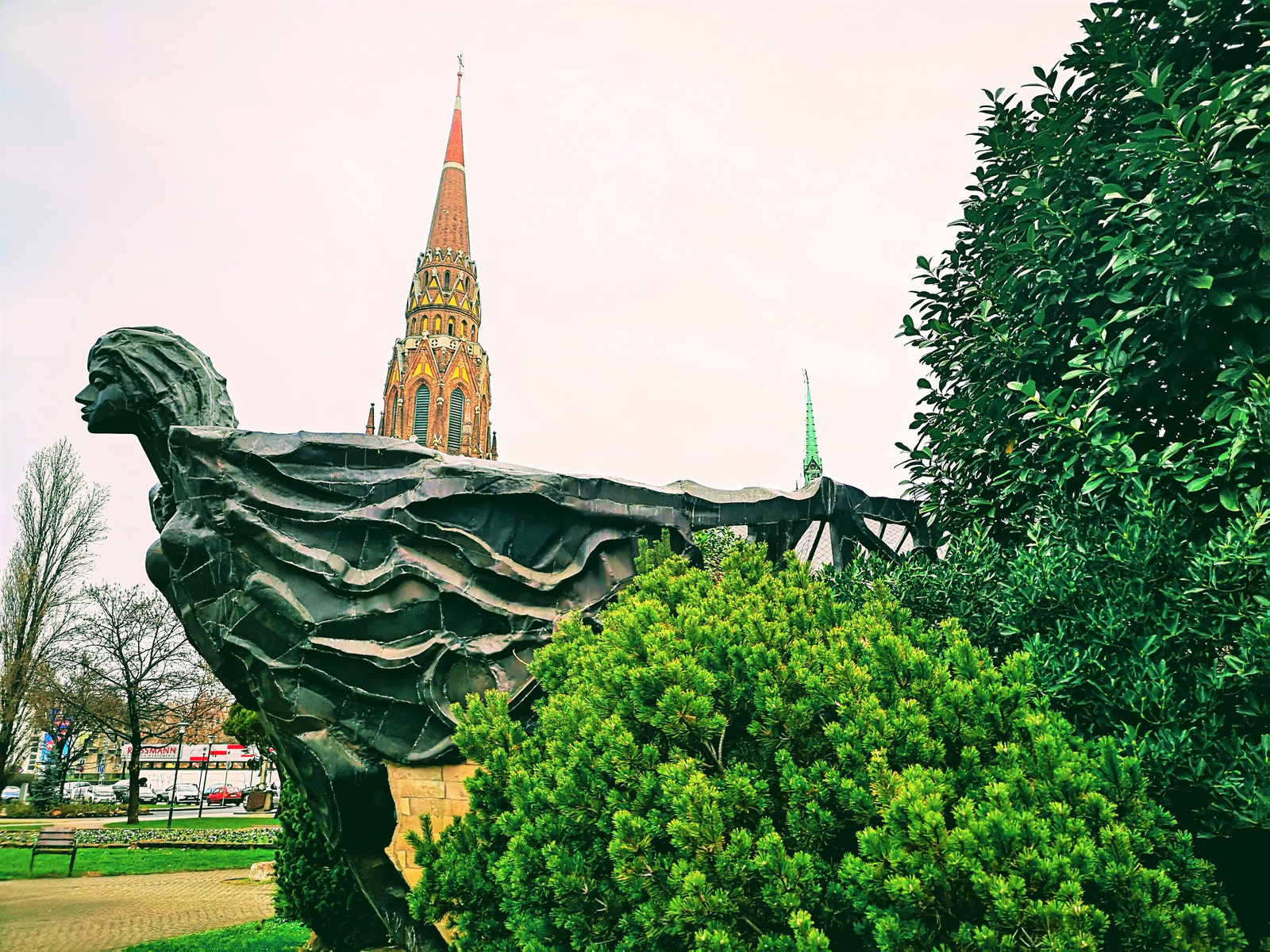 szobor és a tornyok