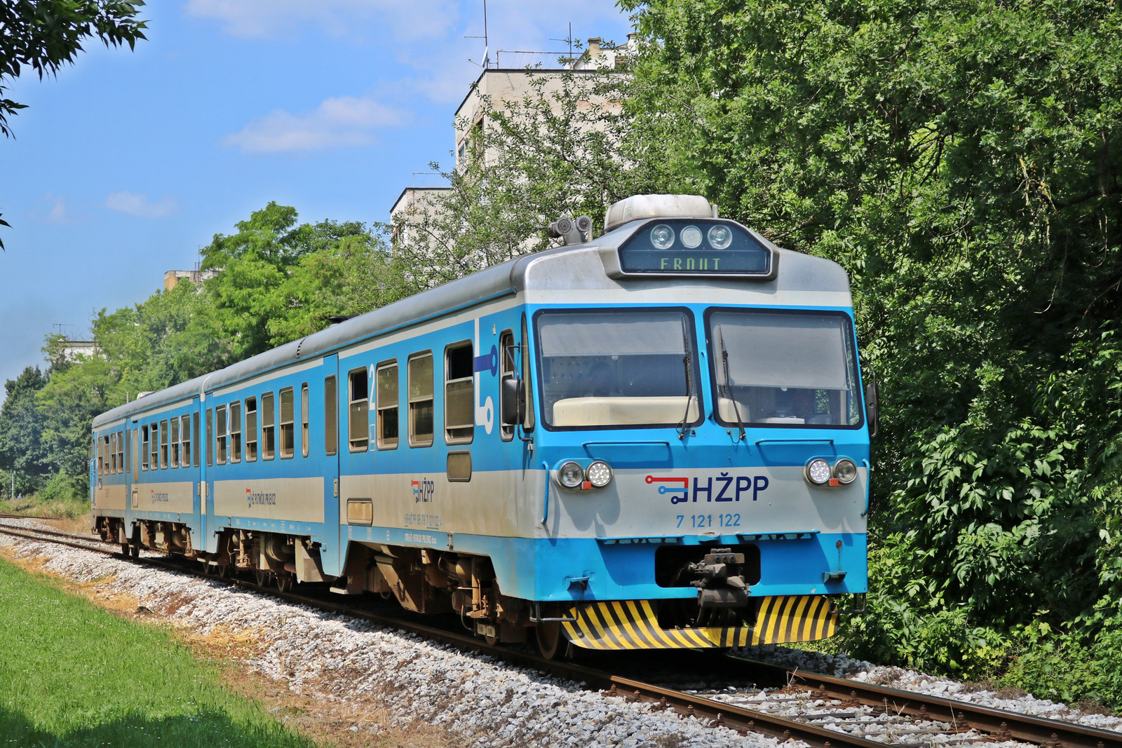 HZ31 045c Osijek