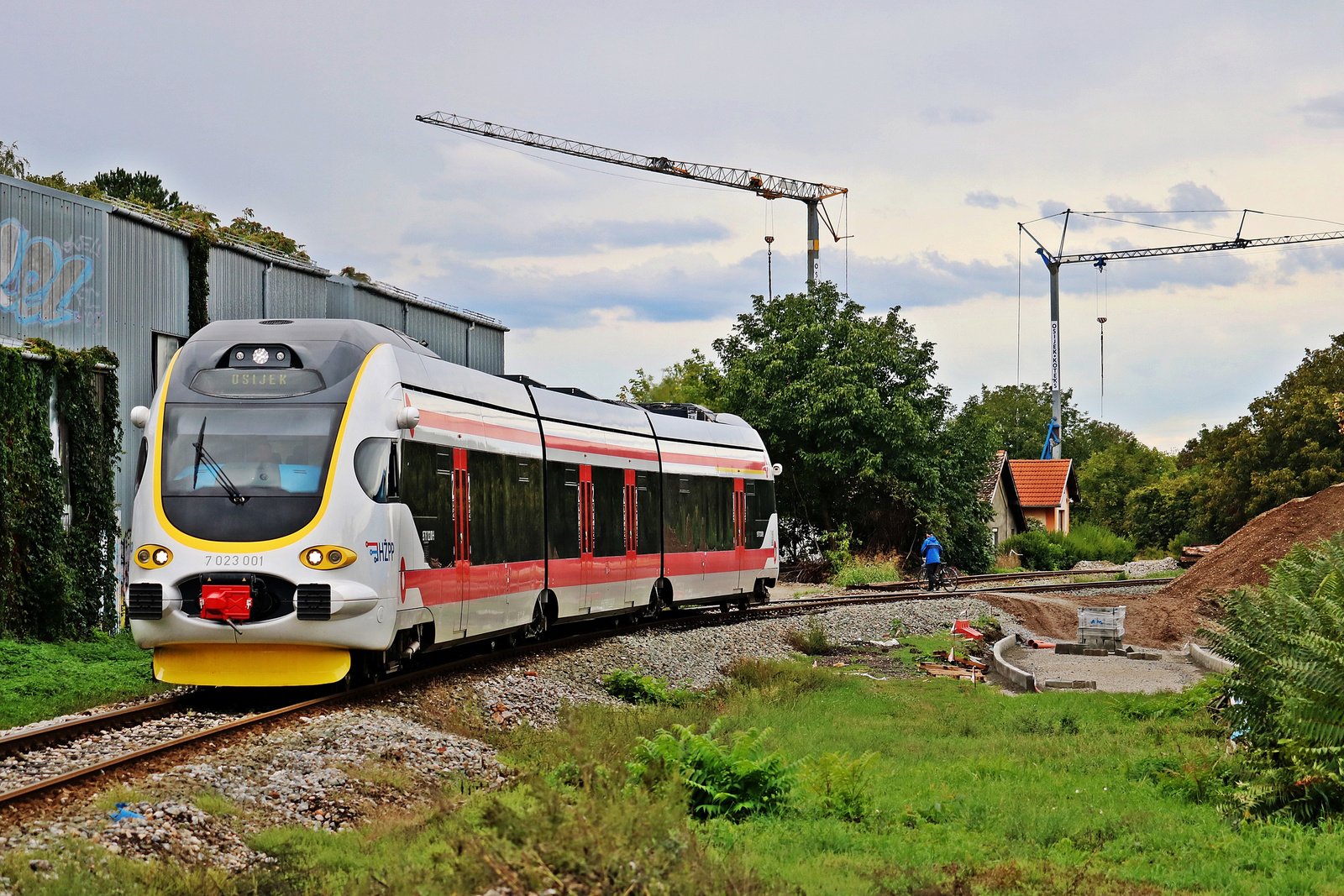 HZ31 059d Osijek