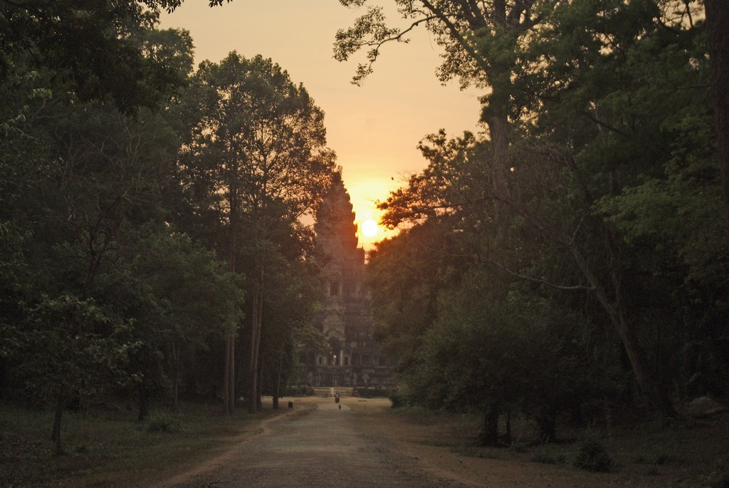 Megy le a nap, Angkor Wat, 03.28., kb 18 óra