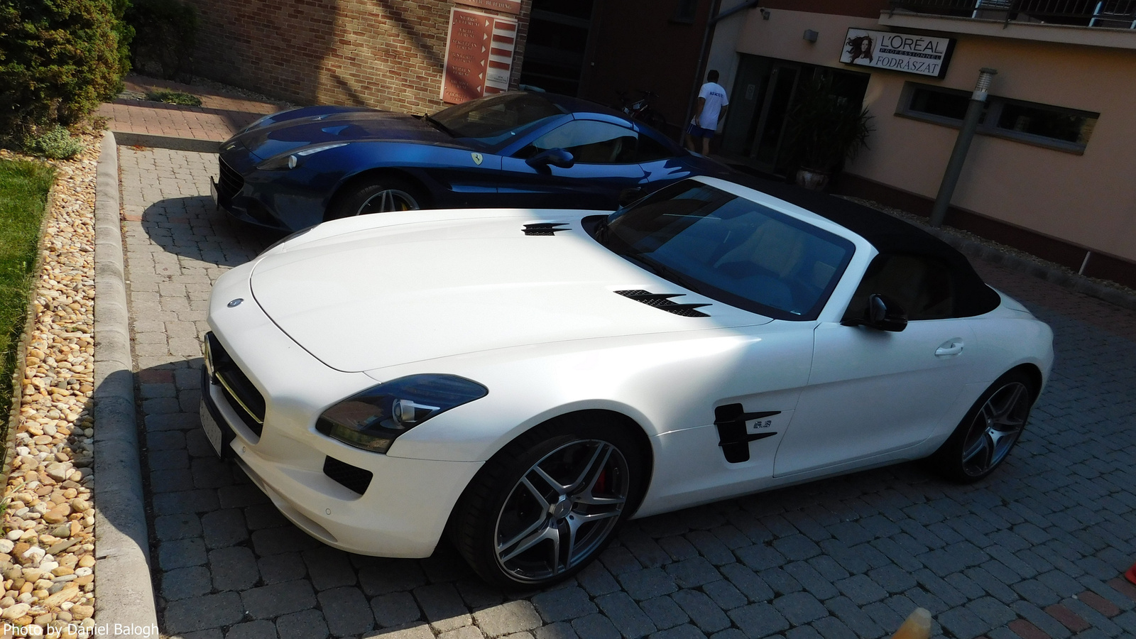 Mercedes-Benz SLS AMG GT Roadster és Ferrari California T