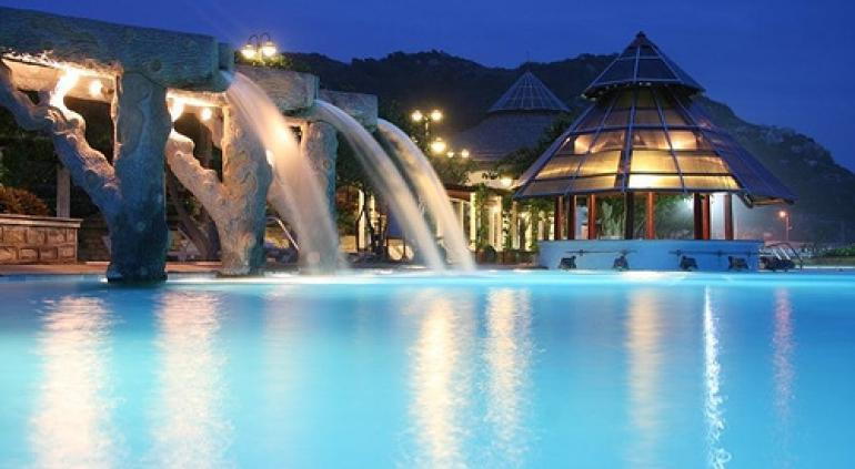 Long Hai Beach Resort in Vung Tau
