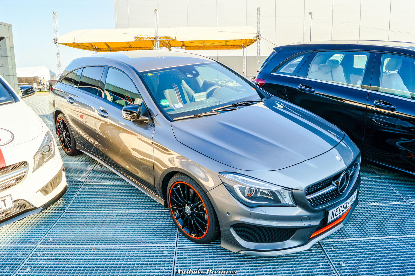 Mercedes-Benz CLA Shooting Brake "Orange-Art" Edition