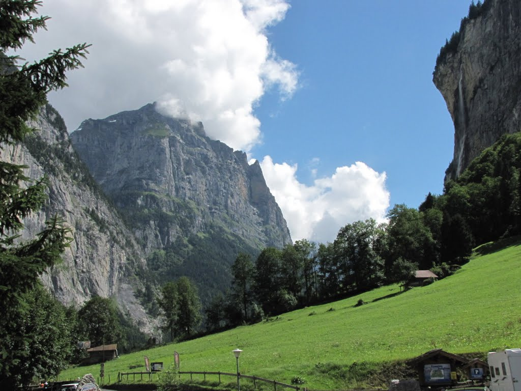 Jungfrau Régió, Lauterbrunnen fővölgy, SzG3