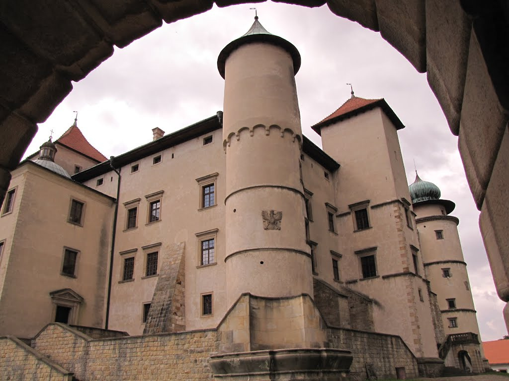Nowy Wiśnicz, zamek Kmitów i Lubomirskich