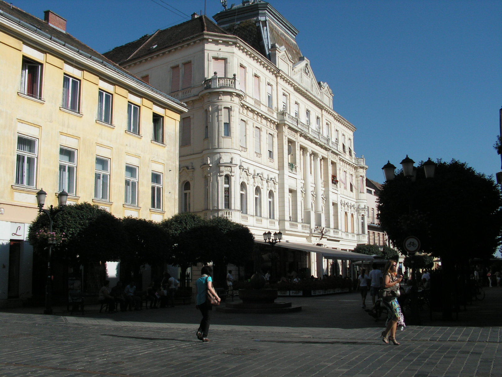 Győr, a Belvárosban, SzG3