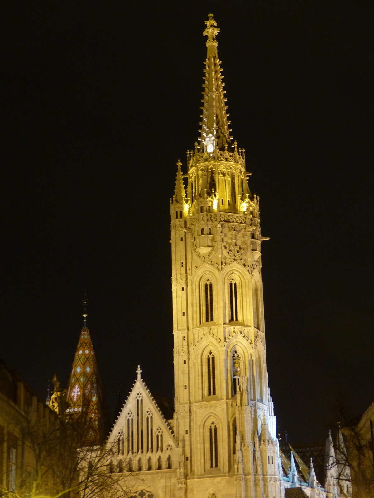 Budapest by Night, a Mátyás templom, SzG3