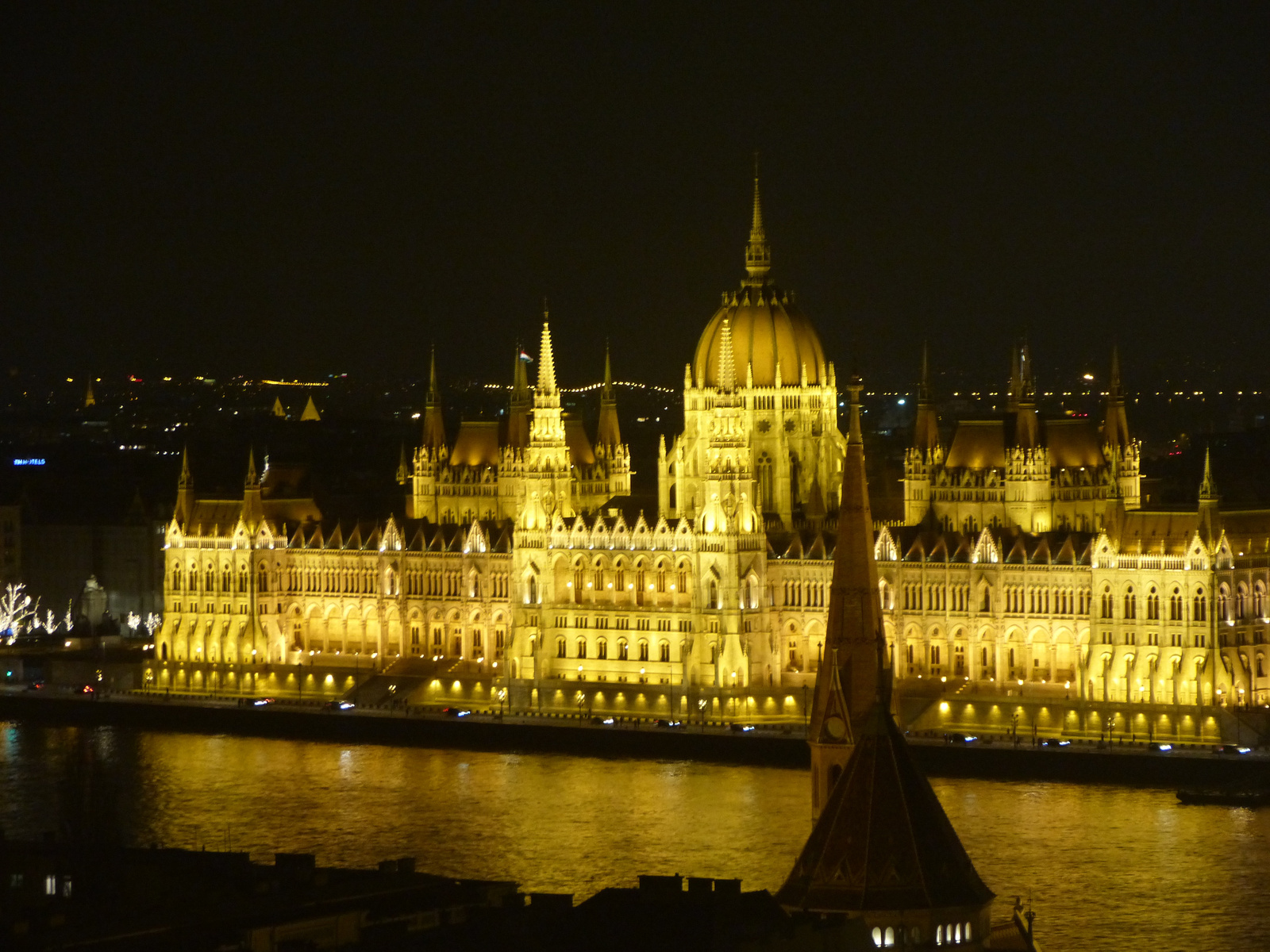 Budapest by Night, a Parlament, SzG3