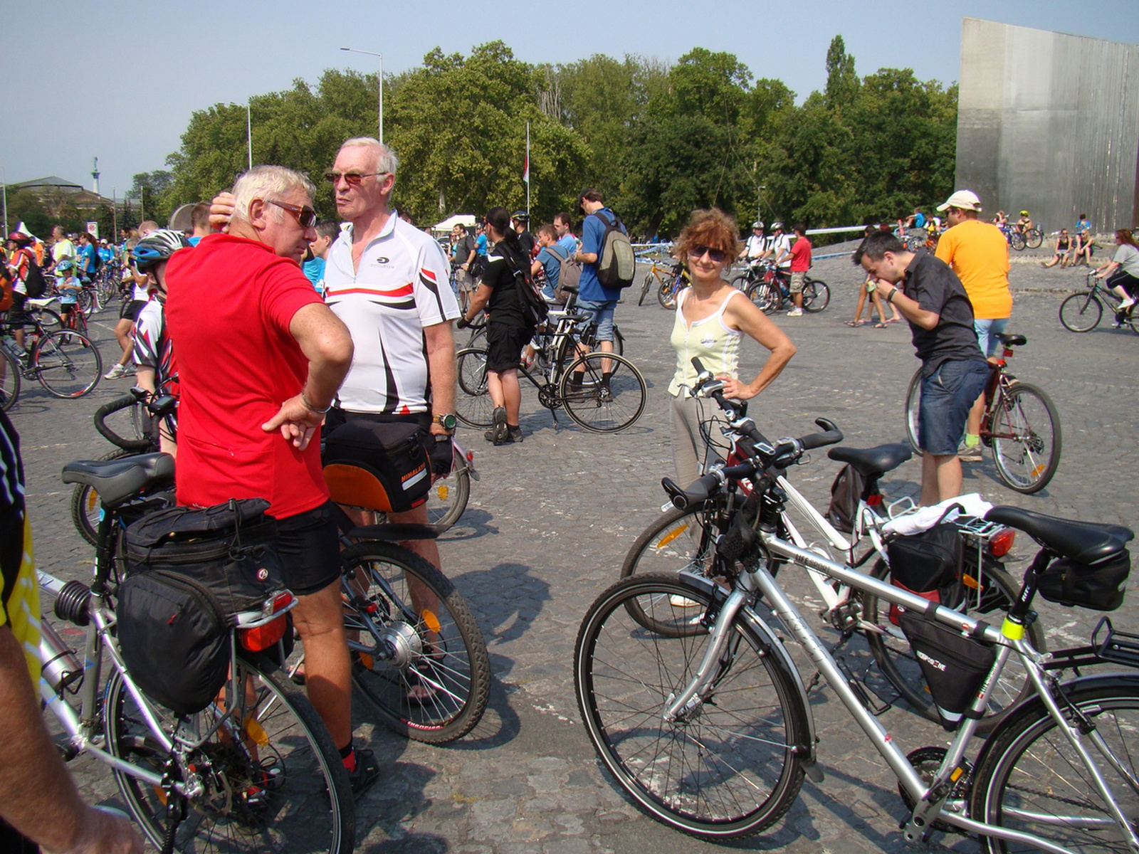 2012 szeptember K§H olimpiai bringatúra Budapest(44)