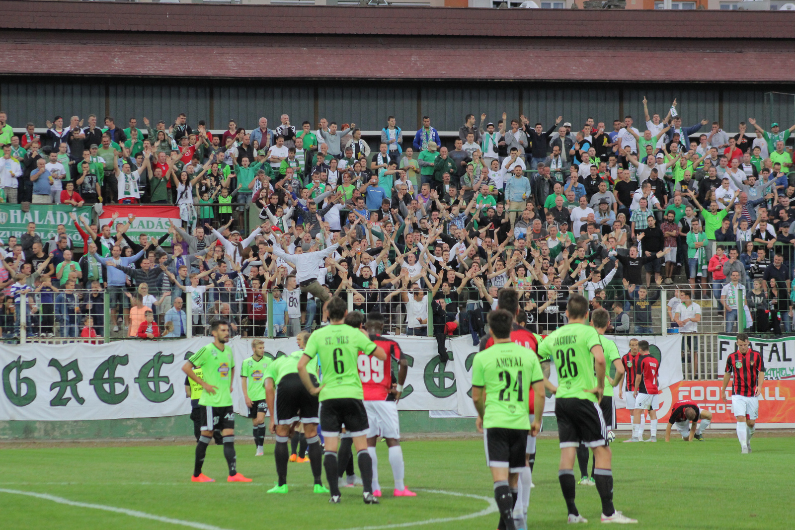 Haladas-Honved15 Babar 0030