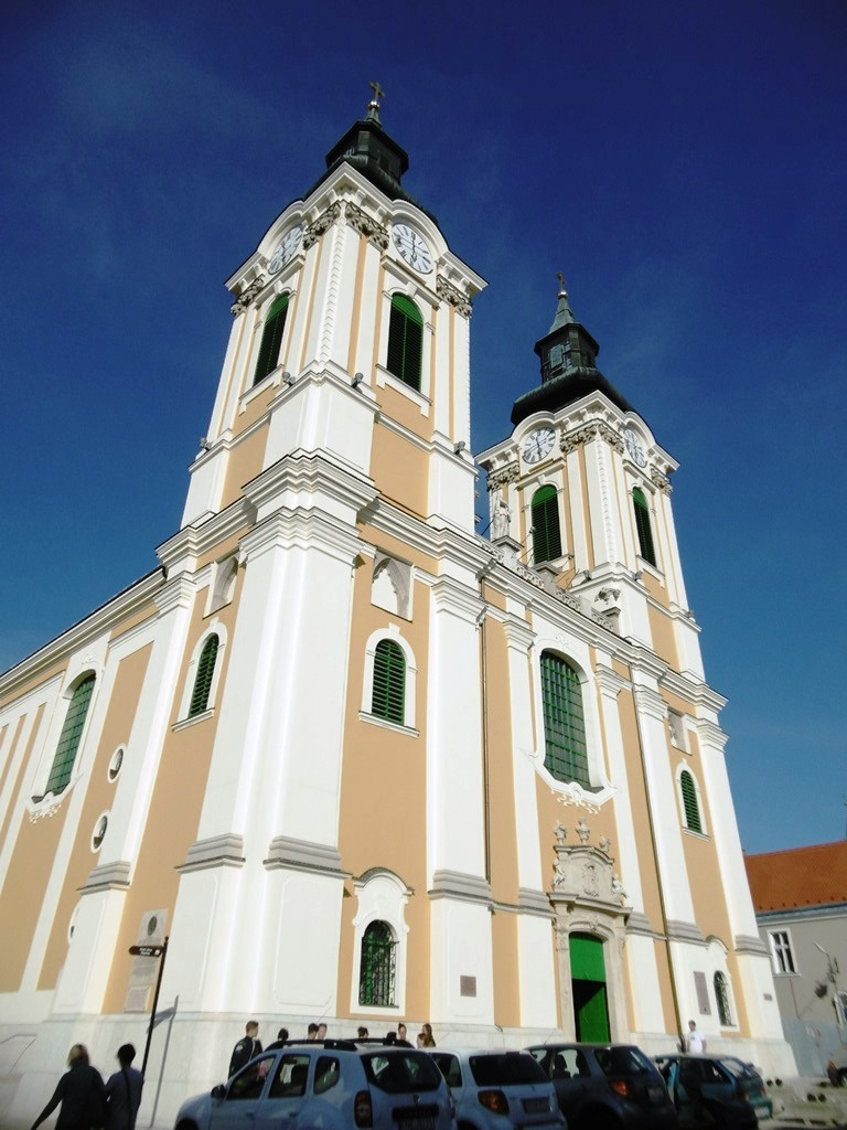 085 Székesfehérvár