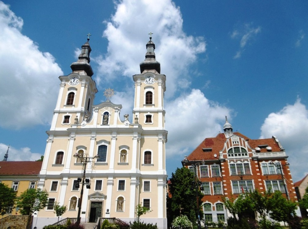 300 Miskolc, Hősök tere