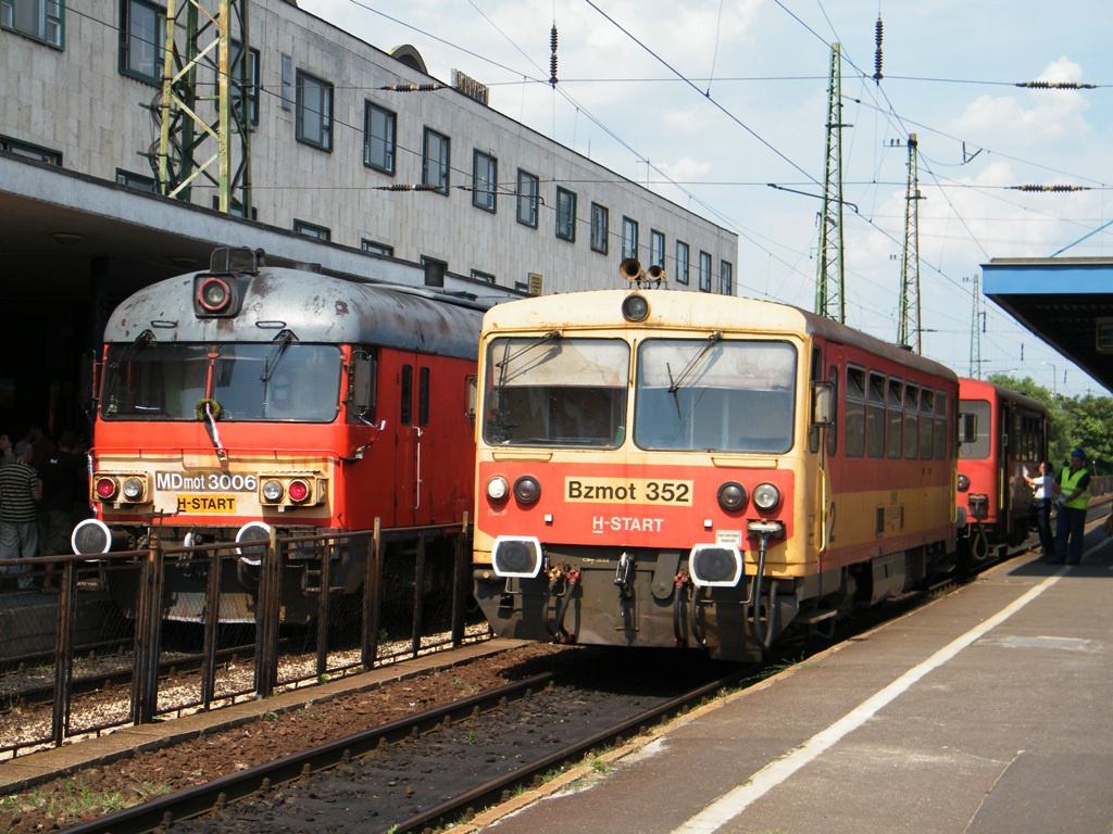 MDmot 3006, Bzmot 352 Debrecen