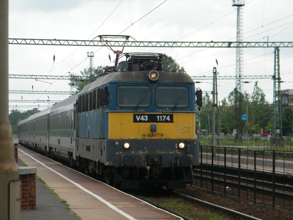 V43 1174 (1)