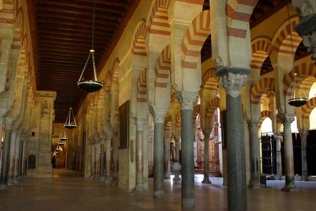 cordoba mezquita and lights