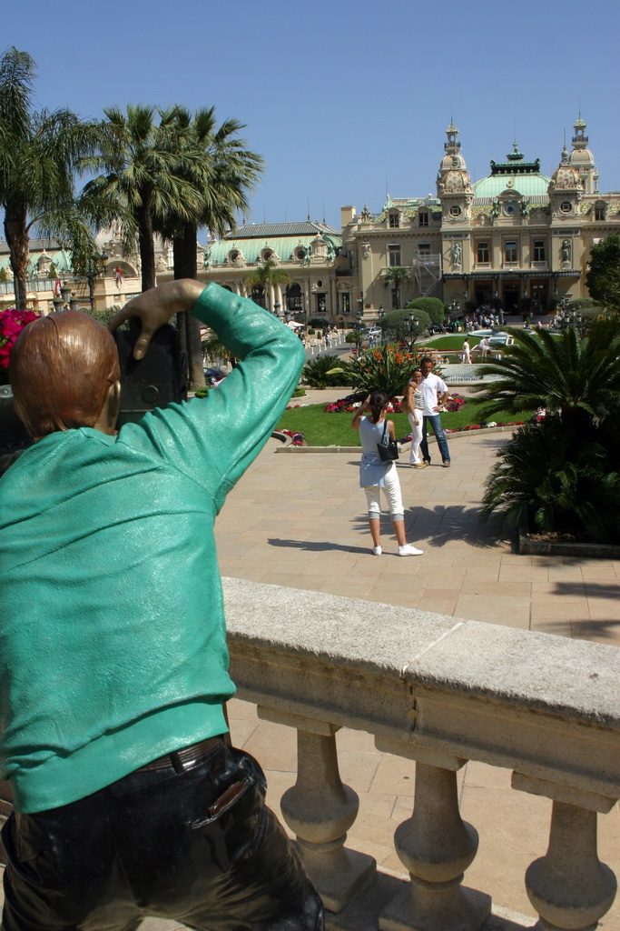 monaco paparazzi