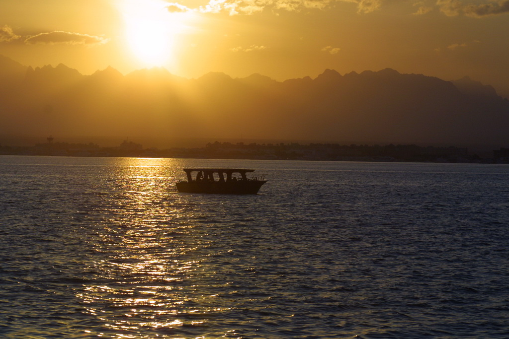 red sea solitude 4